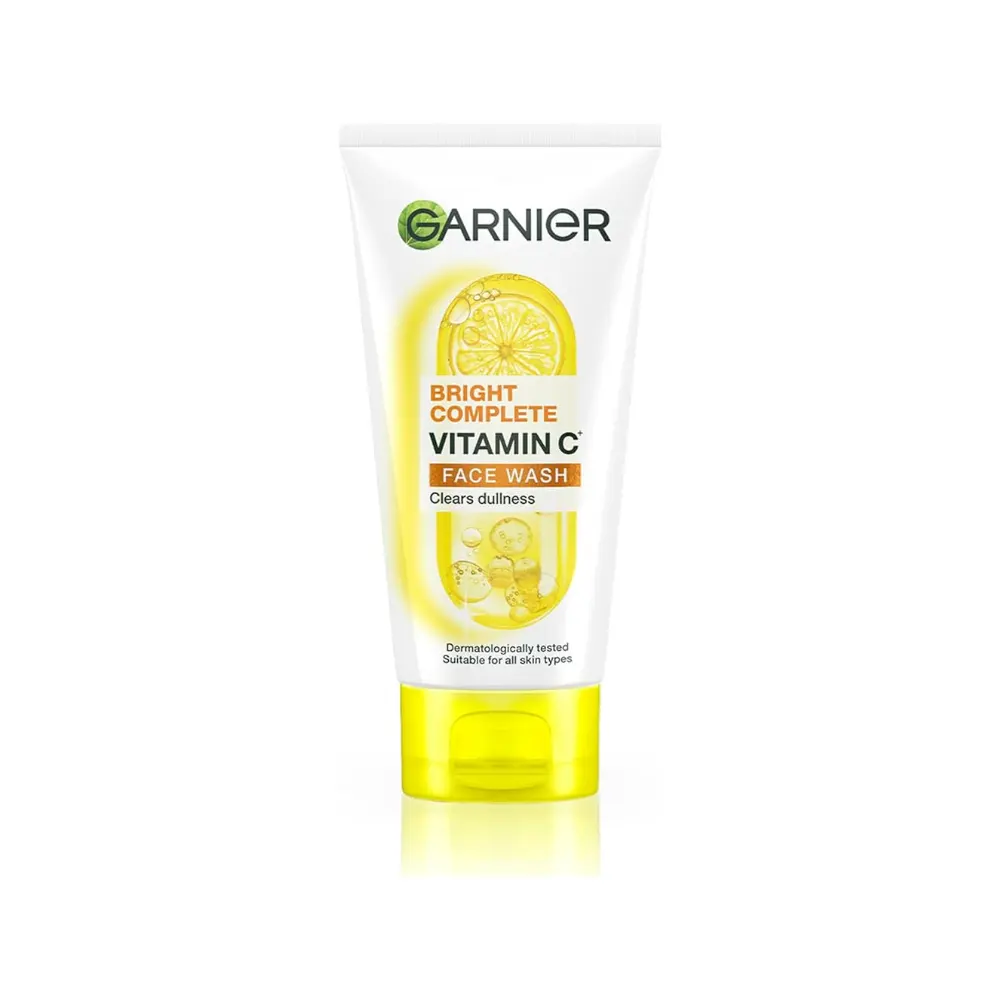 Garnier Bright Complete Vitamin C Clears Dullness Face Wash 150G