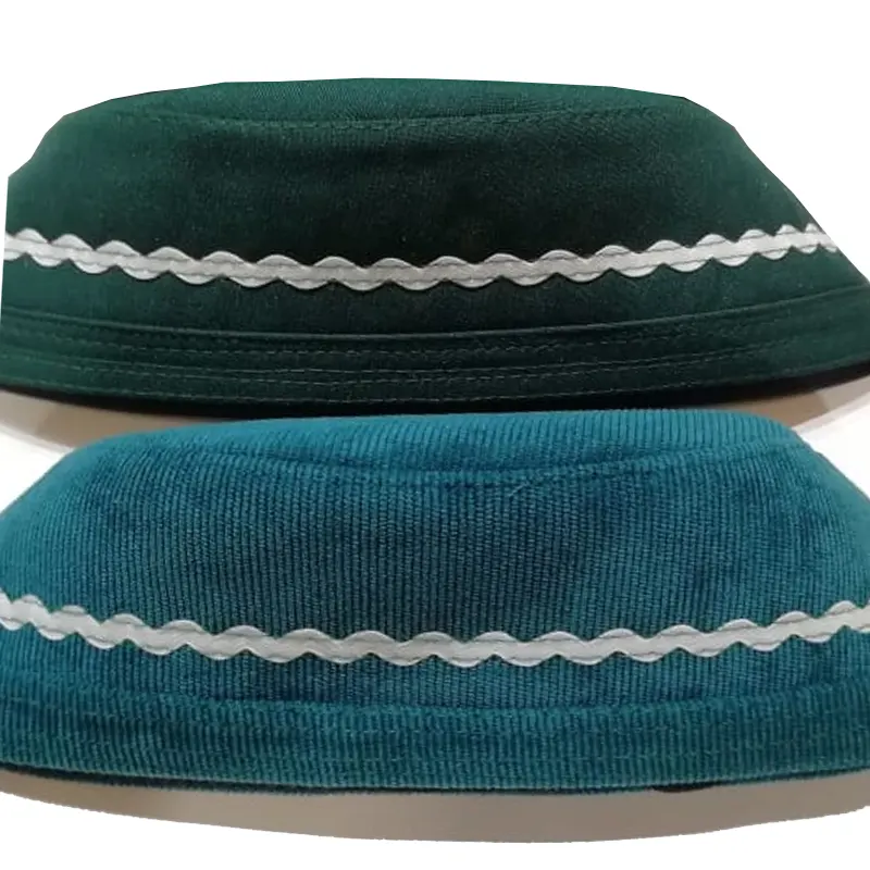 Topi Russian Blue Border With Top Embroidery Size 54