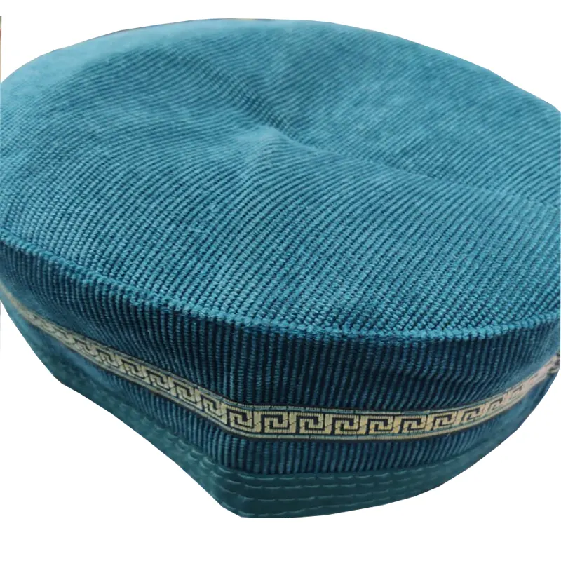 Topi Russian With Cauterize Fabric In Different Colors Size 57