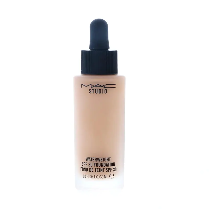 Mac Face Studio Water Weight Foundation Spf30 Nc20 30Ml