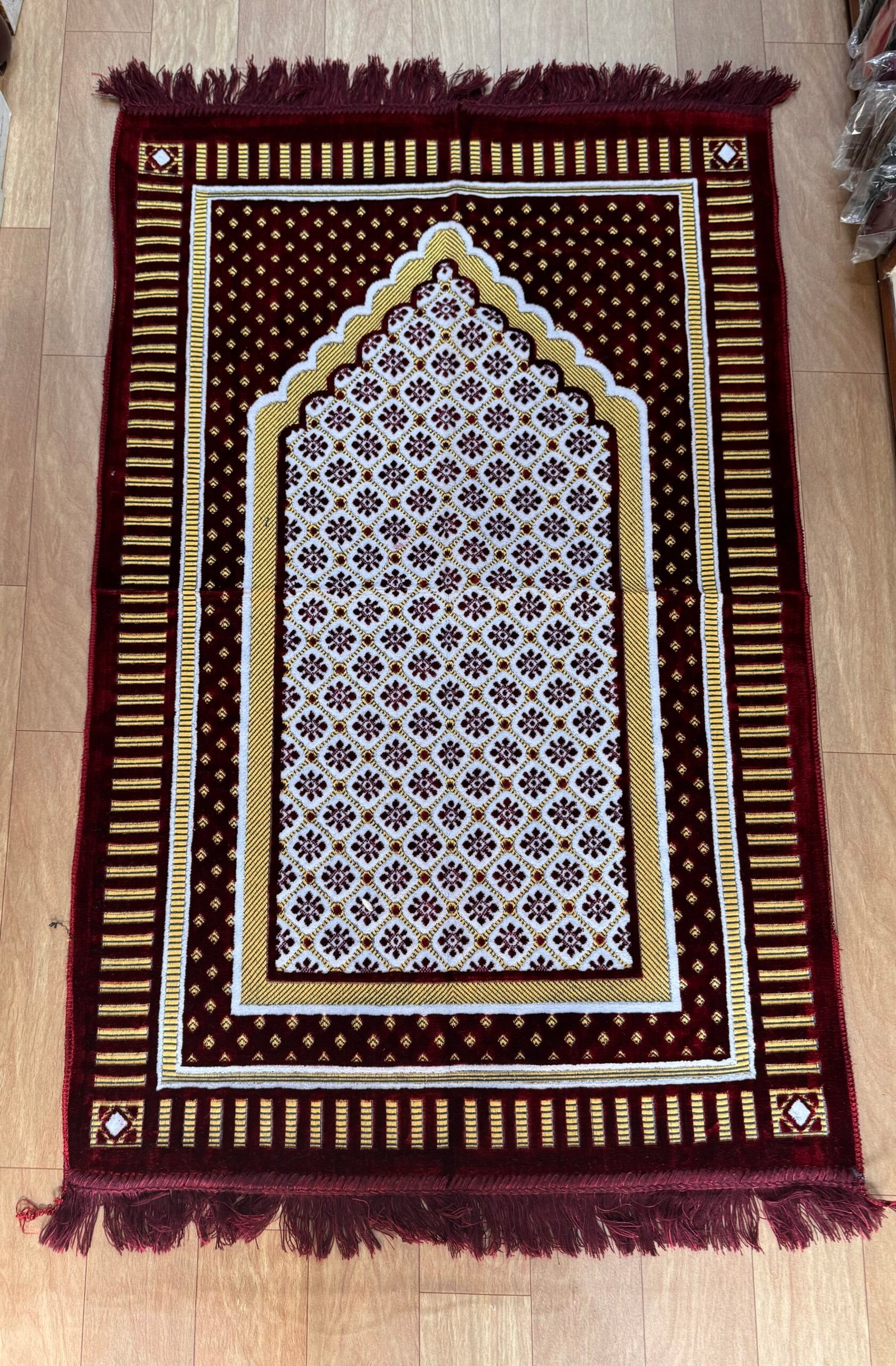 Janamaz Elisa ( Size : 70X110 ) 1N
